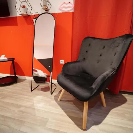 Appartamento Romantica Balnéo - Olympe Suites&spa Lille, Croix, Roubaix *