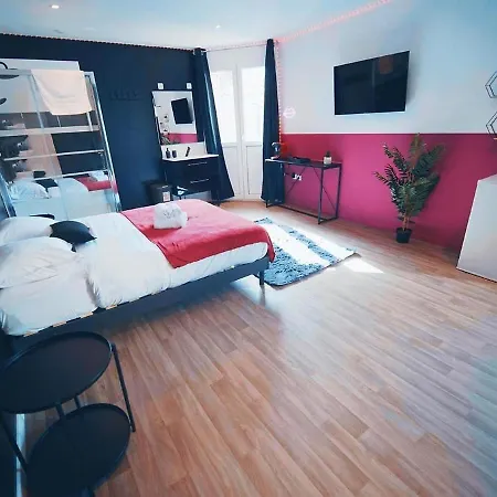 Romantica Balnéo - Olympe Suites&spa Lille, Croix, Roubaix